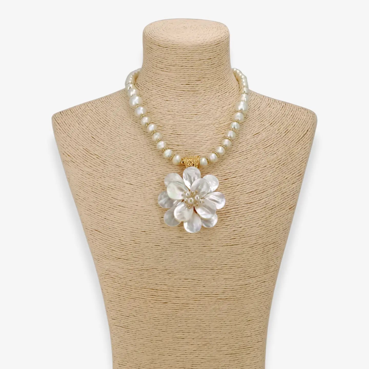 Mother of Pearl Flower Necklace