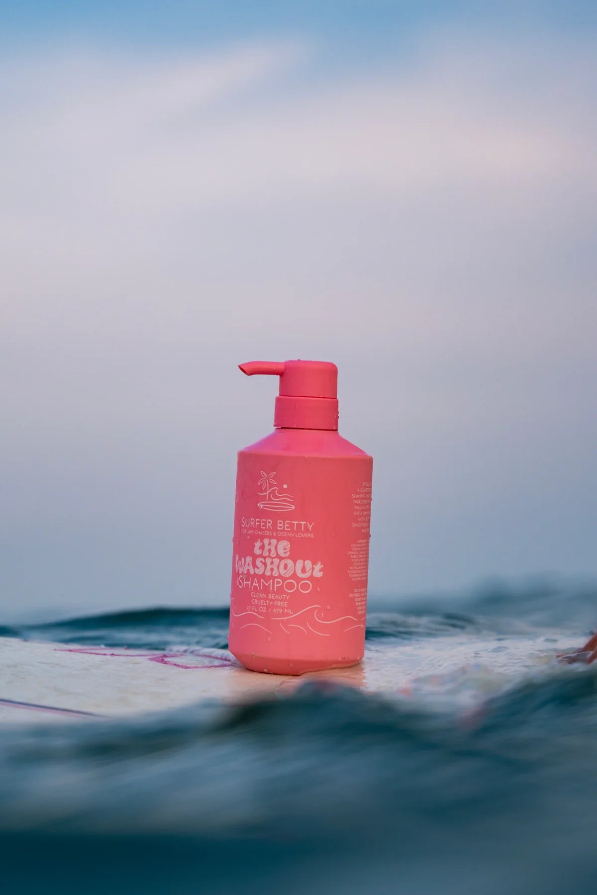 Surfer Betty- The Washout Shampoo - Hydrating Shampoo for Beach Hair