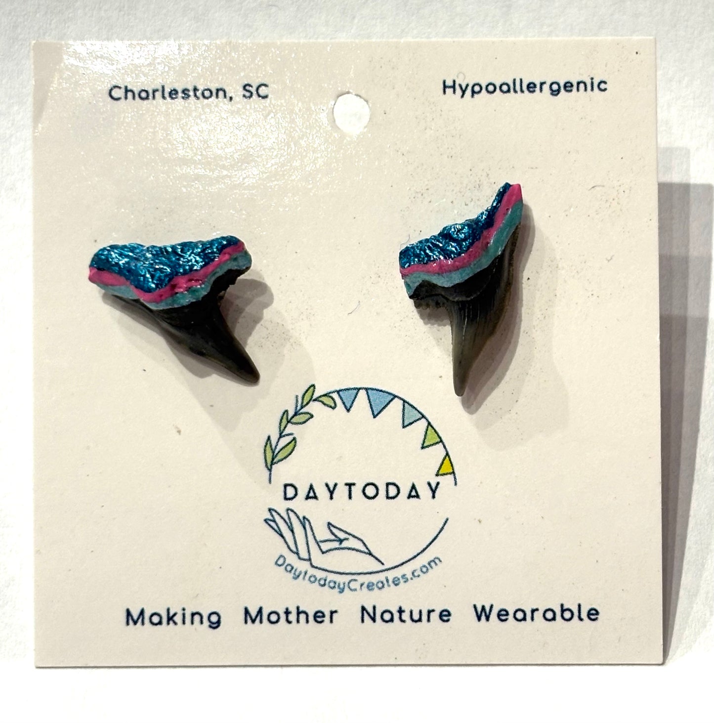 DAYTODAY #53 Wearable Mother Nature Earrings/Jewelry