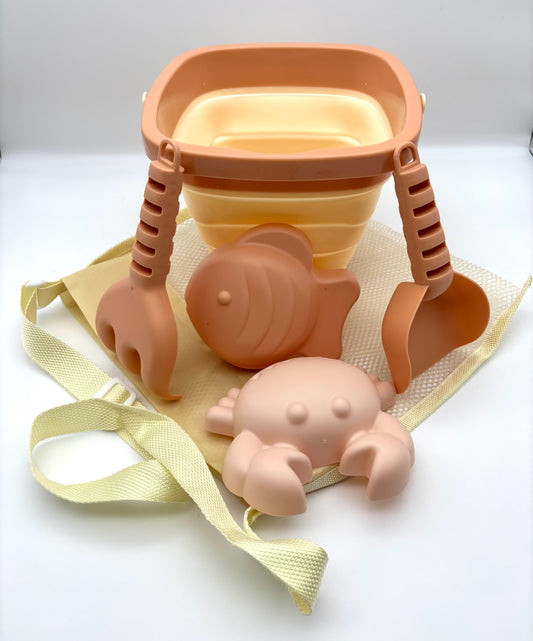 Kids Beach Sand Bucket 6 Piece Set in Tan
