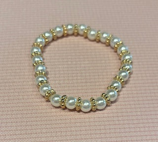 Local Handmade Bracelet Single Gold & Pearl